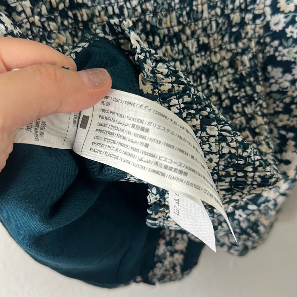 Abercrombie & Fitch Puff Sleeve Floral Top